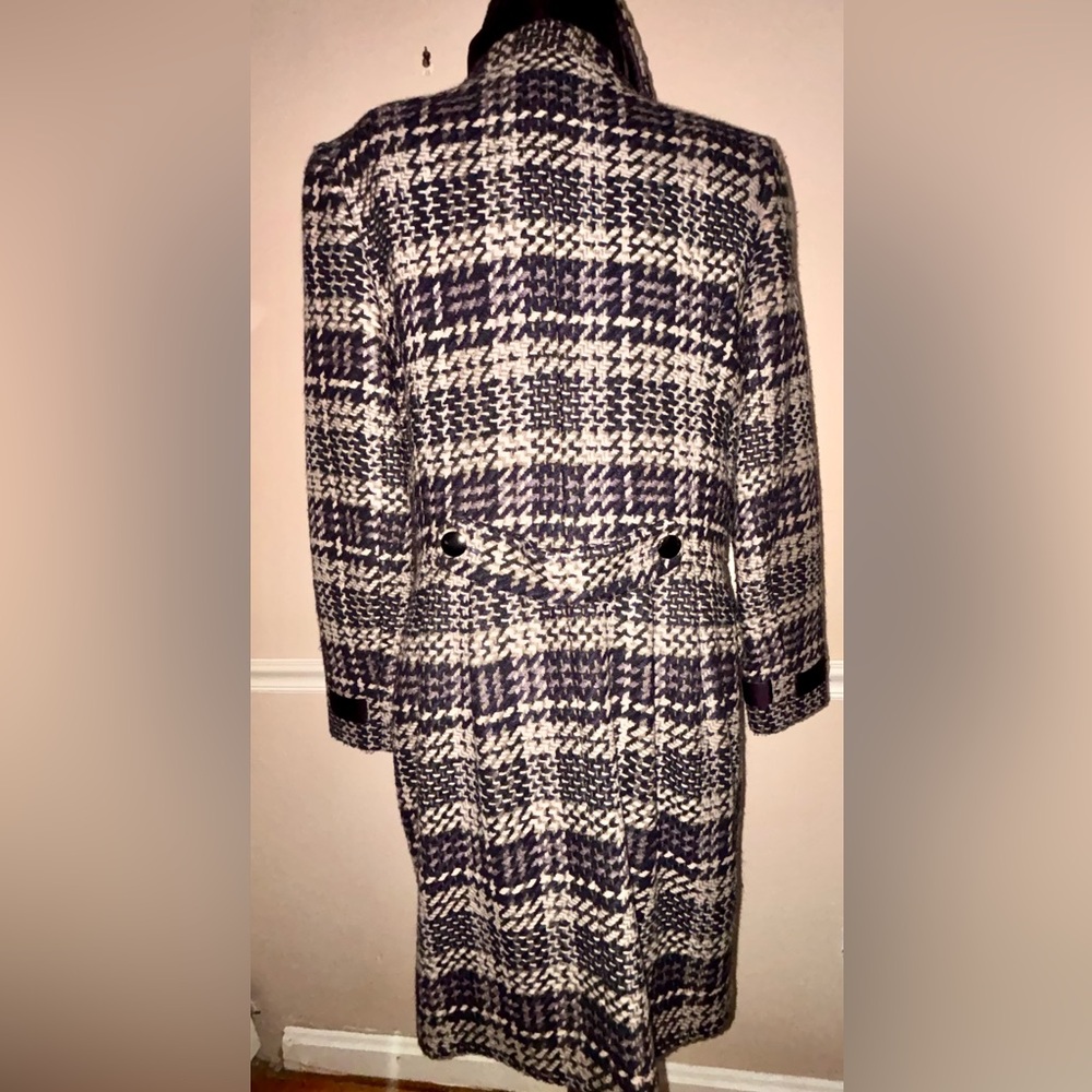 Wool Coat - Picture 6 of 8